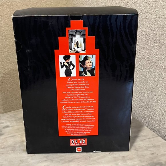 Cruella De Vil - Power in PInstripes - Picture 5 of 5